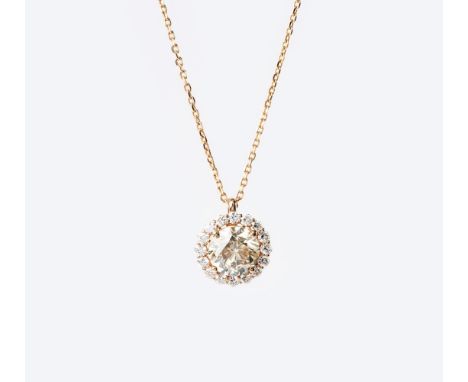 Großer Solitär-Brillant-Anhänger an Kette. 18 kt. Roségold, gest. Der Solitär im Brillantschliff 3,10 ct. Getönt/Light Browni