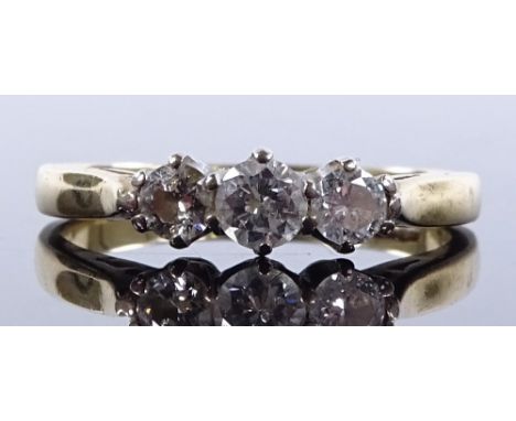 An 18ct gold 3-stone diamond ring, total diamond content approx 0.5cts, size P, 3.4g