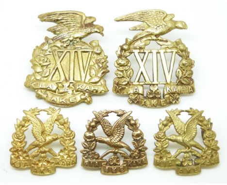 New Zealand Army 14th Otago Regiment metal cap and collar badges including a non voided example
