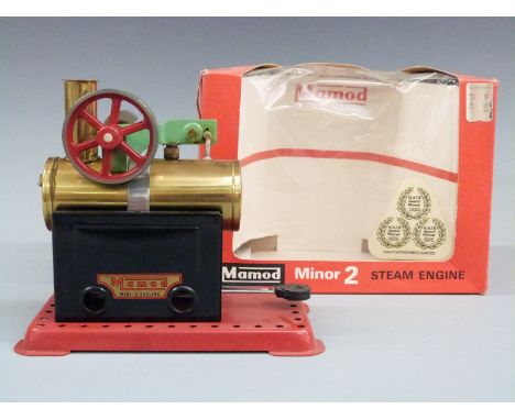 Mamod Minor 2 live steam stationary engine, in original box.&nbsp;