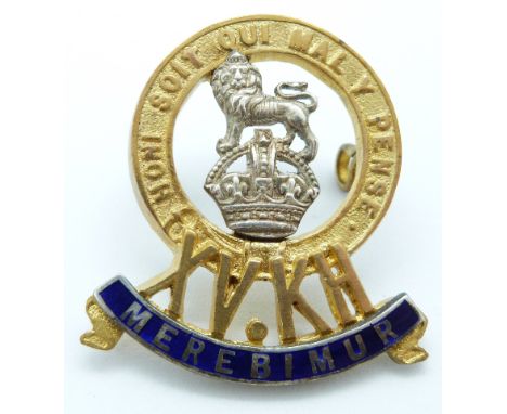 British Army 15th (The King's) Hussars officer's gilt and enamel cap badge