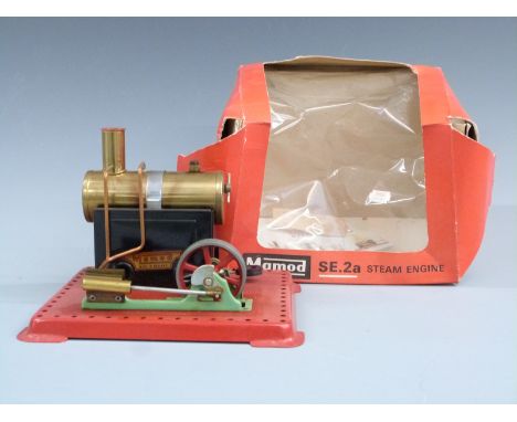 Mamod SE.2a live steam stationary engine, in original box.&nbsp;
