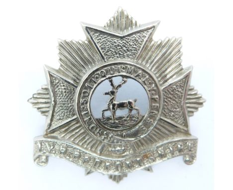 British Army Bedfordshire Regiment 1st Volunteer Battalion cap badge