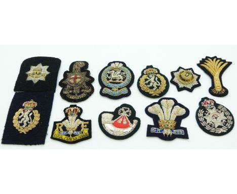 Eleven British Army Royal Sussex Regiment, Queen's, Royal Anglian Regiment etc bullion badges