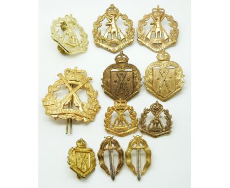 Eleven Australian Army Royal Infantry Corps and Royal Regiment metal hat and collar badges