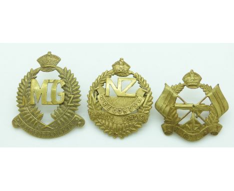 Three New Zealand Army WWI Specialists Reinforcements metal had badges
