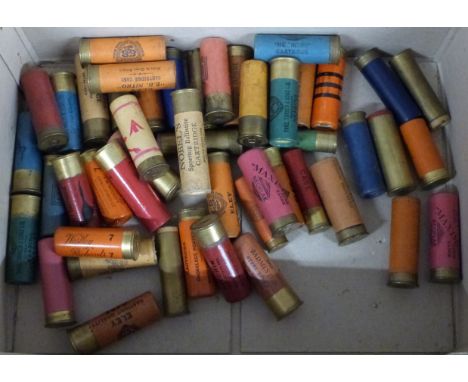 Fifty collectable shotgun cartridges including T Brooker Hitchin, C H Barham The Comet Cartridge, Westley Richards Carlton, N
