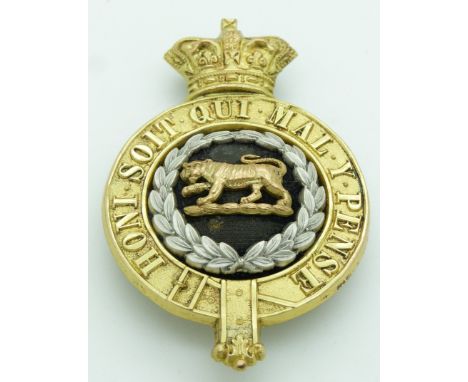 British Army Hampshire Regiment officer's Glengarry badge