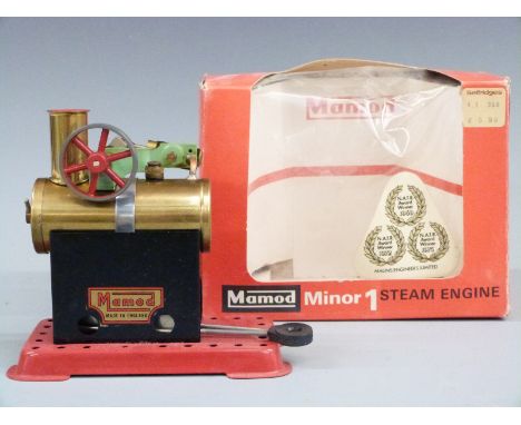 Mamod Minor 1 live steam stationary engine, in original box.&nbsp;