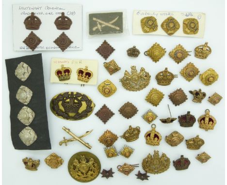 British Army collection of rank insignia for Officers/Warrant Officers including economy plastic examples