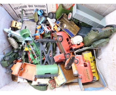 Forty Dinky, Corgi and similar diecast model vehicles including military vehicles, Heavy Tractor 563 with original box lid, D