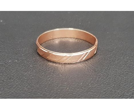 FOURTEEN CARAT ROSE GOLD WEDDING BANDwith engraved detail, ring size 2-3 and approximately 2.7 grams 