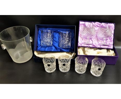 SELECTION OF CRYSTAL AND OTHER GLASSWAREincluding two Edinburgh crystal brandy balloons and four whisky tumblers, boxed, two 