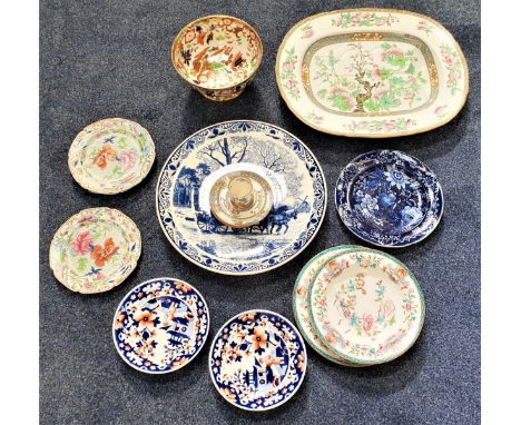 MIXED LOT OF CERAMICSincluding a Coalport Indian Tree pattern coffee can and saucer, large Indian Tree pattern meat dish, Del