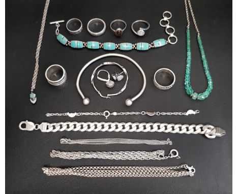 GOOD SELECTION OF SILVER AND SILVER MOUNTED JEWELLERYincluding an opal and turquoise set link bracelet; six rings including a