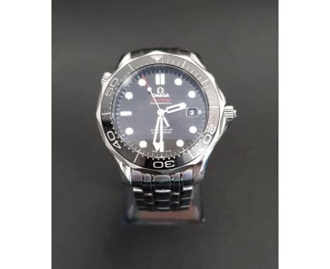 GENTLEMEN'S OMEGA SEAMASTER PROFESSIONAL CHRONOMETER 300m WRISTWATCHthe black dial with luminous five minute markers and date