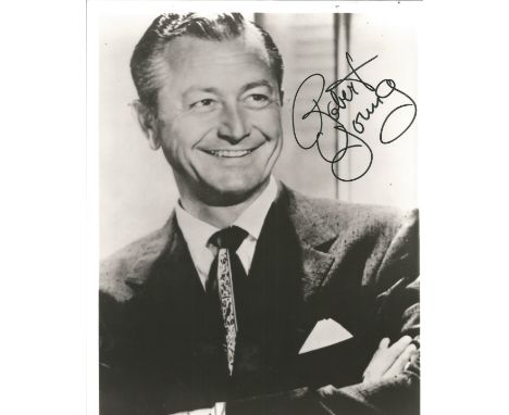 Robert Young signed 10x8 black and white photo. Robert George Young, February 22, 1907 - July 21, 1998, was an American film,