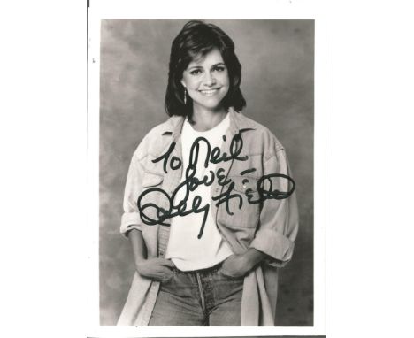 Sally Field signed 7x5 black and white photo dedicated. Sally Margaret Field, born November 6, 1946 is an American actress an