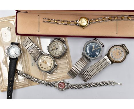 A SELECTION OF WRISTWATCHES, to include a gents manual wind 'Timex' watch, featuring a round blue dial signed 'Timex water re