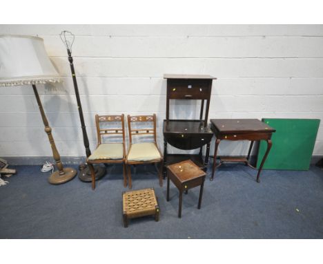 A EDWARDIAN MAHOGANY CARD TABLE, with a green baize playing, on cabriole legs, united by a cross stretcher and undershelf, wi