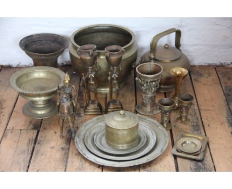 A collection of brass wares, to include a Chinese brass jardiniere decorated with dragons, 21cm, a pair of African figures ho