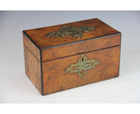 A Victorian walnut tea caddy, with two cannisters internally with domed tops, 25cm W x 15cm H