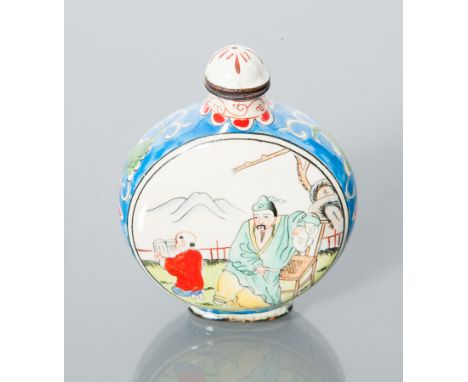 CHINESE ENAMEL SNUFF BOTTLE
with figural decoration, mark to base, 7.5cm high 