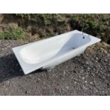 1x Metal Bathtub