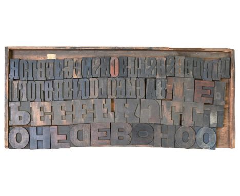 British Letterpress Printing.&nbsp; A case of wood type, (woodletter) first half 20th c, including poster type  