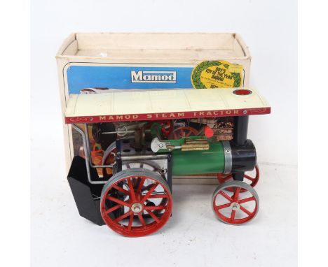 A boxed Mamod traction engine, model T.E1a 