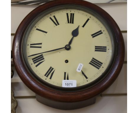 A mahogany-cased 30-hour dial wall clock, diameter 32cm 