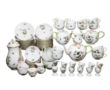 A quantity of early 20th Century Herend breakfast ware decorated in the 'Rothschild Birds' pattern, decorated with birds and 