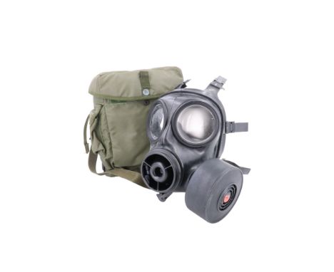 A British Army S10 gas mask