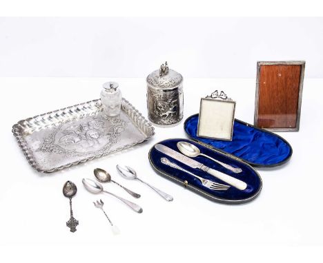 A small group of Victorian and later silver and other items, including a cased silver Christening fork, spoon and knife set, 