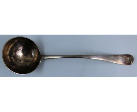 An Edwardian silver Old English rat tail soup ladle, London 1909, initialled Gothic G, length 32 cm, weight 9 oz.