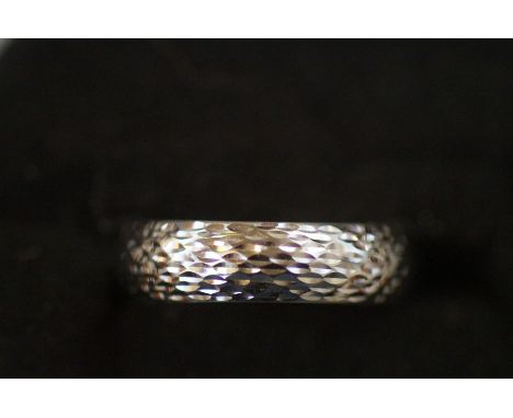 9ct White gold ring, Stamped 9K Size O 