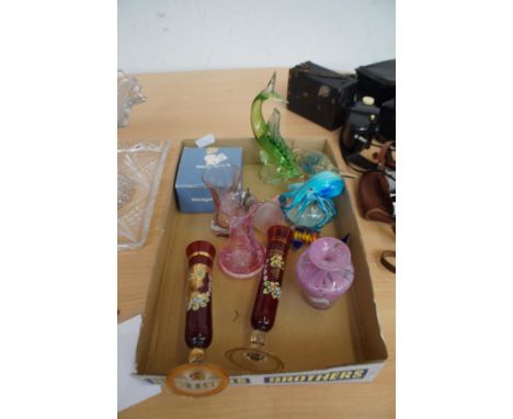 Collection of glassware to include Caithness 