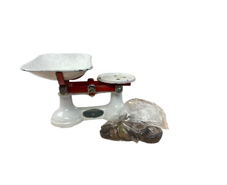 F.J. Thornton & Co LTD scales with weights, H20