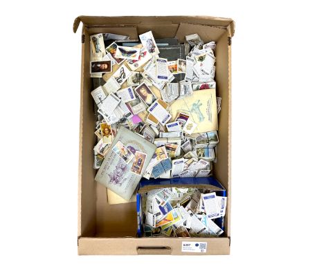 Collection of cigarette cards, sets and part sets, loose and contained within booklets, to include examples by wills, John Pl