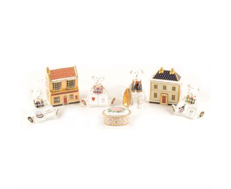 Royal Crown Derby four Bear paperweights and two cottages, trinket box - boxed