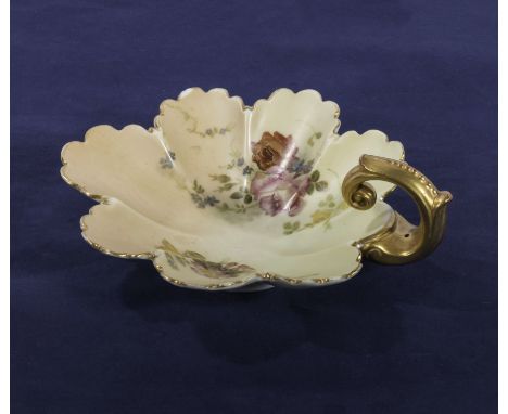 A Royal Worcester blush ivory leaf shaped pin tray decorated with wild flowers, shape 1404, date marks for 1895. 6cm wide.  S