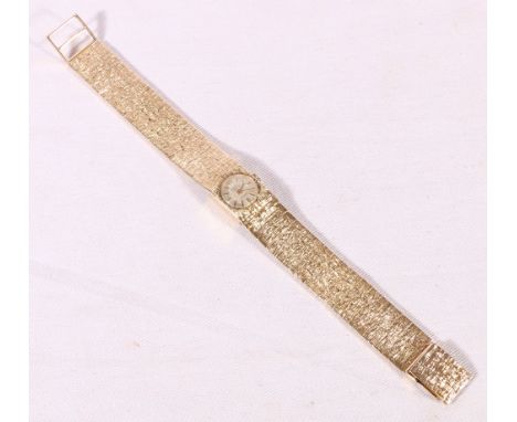 9ct gold Summit Inca blue wristwatch with seventeen jewel movement on 9ct gold strap, 37g gross.