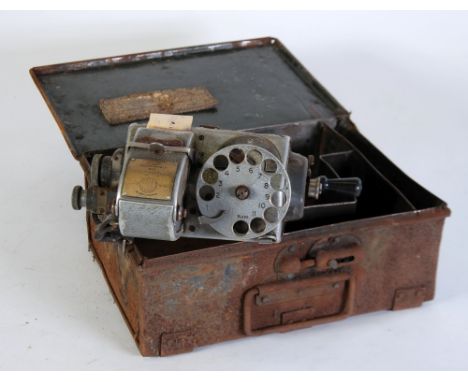 BYGONE BUS CONDUCTORS NICKEL 'TICKET ISSUE MACHINE' in metal carrying case 