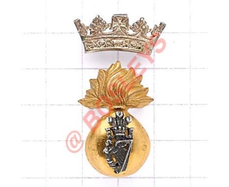Royal Irish Fusiliers Officer’s cap badge. Die-cast gilt grenade mounted with silver Maid or Erin Harp and Prince of Wales’s 