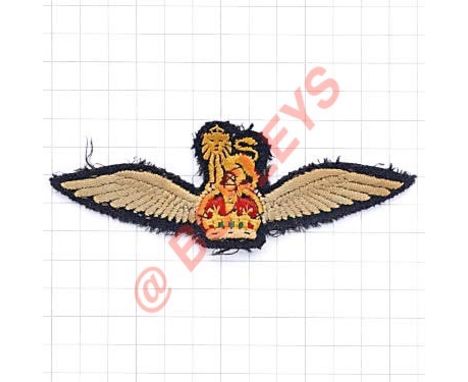WW2 1st Glider Pilot Wings / Army Flying Badge. A good large flat example. Yellow and red Royal Crest flanked by light blue w