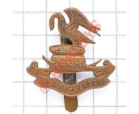 'Liverpool Pals'' Kitchener's Army WW1 brass badge. Die-stamped crest of Lord Derby. Slider 17th, 18th, 19th and 20th Service