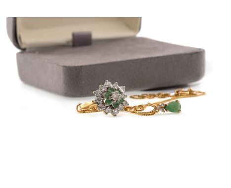 DIAMOND AND GREEN GEM SET CLUSTER RING, the tiered bezel set with round green gems and diamonds, in eighteen carat gold, size