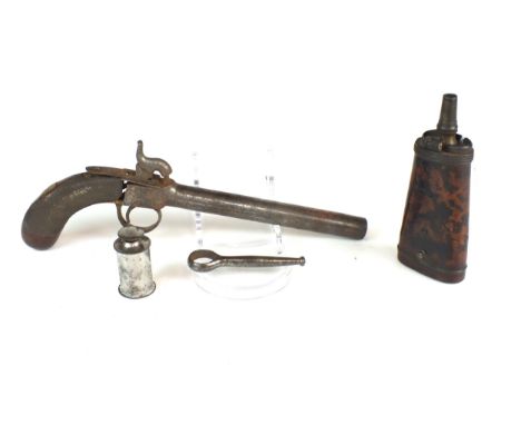 A good 19th-century pistol powder flask by Twigg (London), of triangular tapering form with lacquered finish to the brass-typ