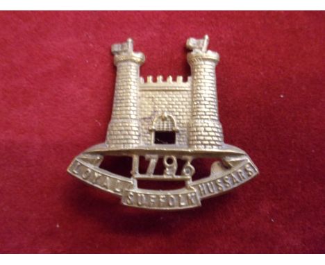Duke of York's Own Loyal Suffolk (Yeomanry) Hussars WWI Economy Cap Badge (Brass). K&amp;K: 1455