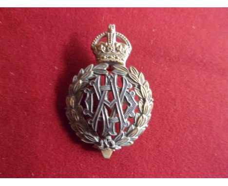Royal Army Veterinary Department WWI Officers Forage Cap badge (Silver and Gilt), one lug with a tab on the bottom. K&amp;K: 